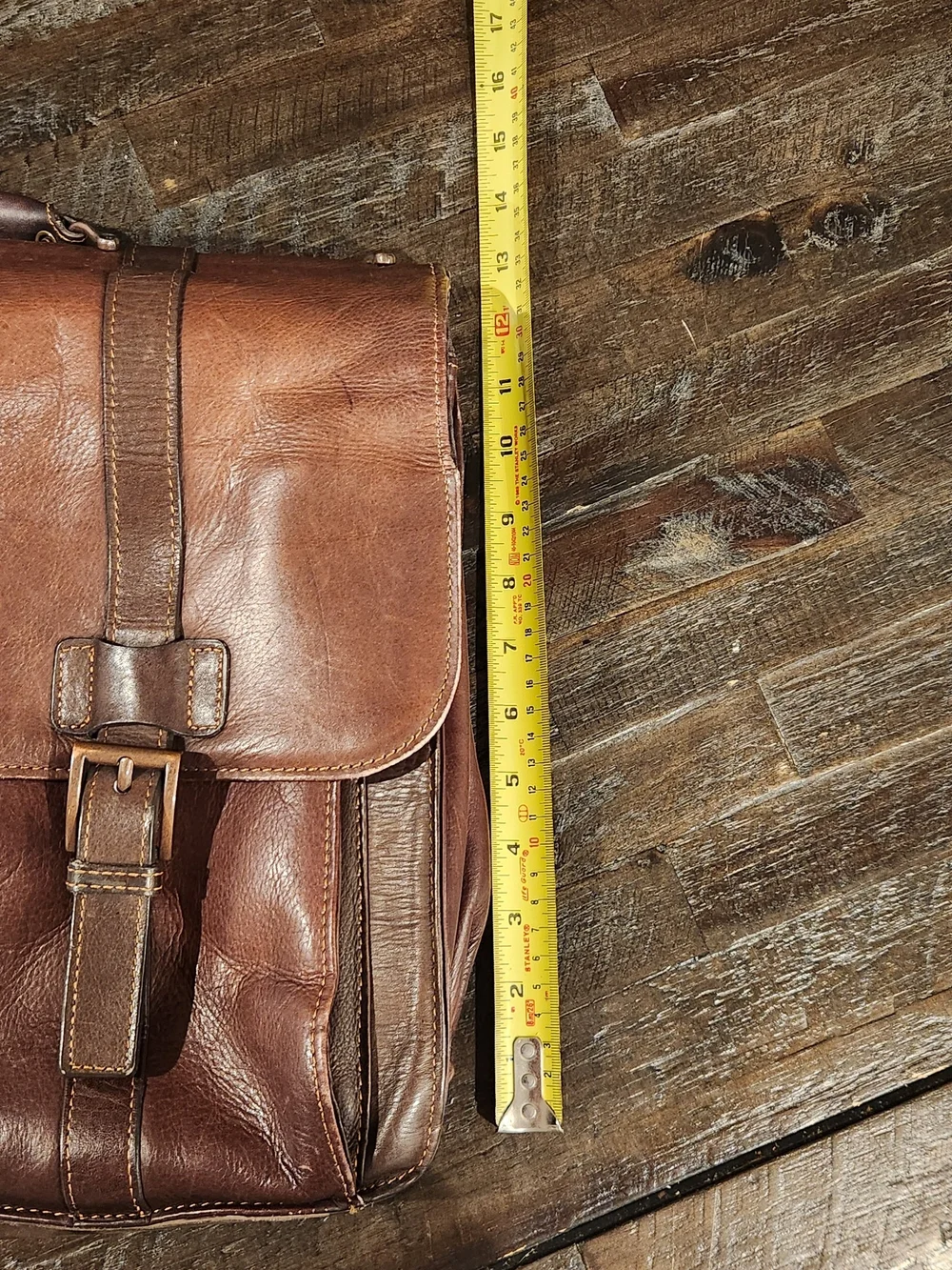 Kenneth Cole Reaction Leather Messenger Bag - Brown